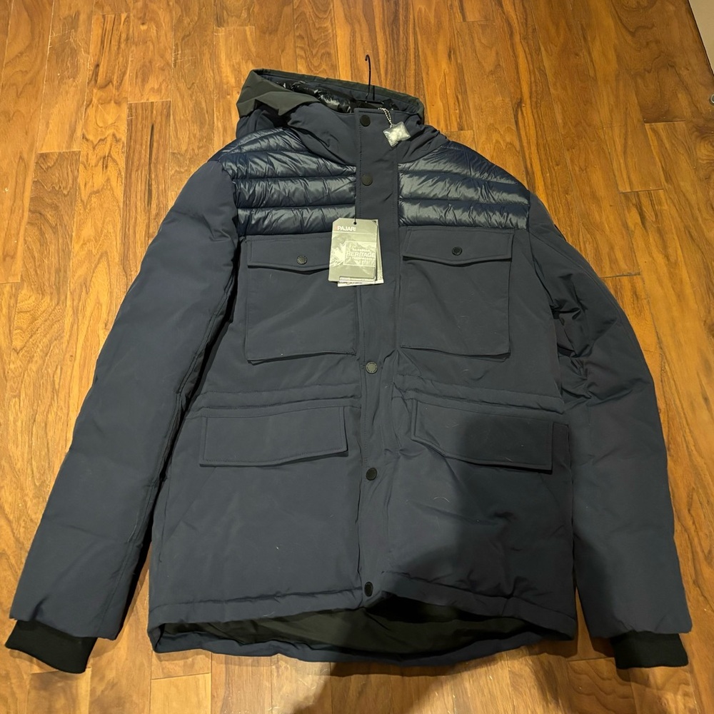 Pajar NWT Men’s Mikell Water Repellent Mixed Media Down Jacket in Navy Large